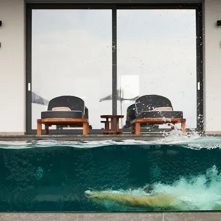 Villa Omnia - Luxury Bound On Earth-2